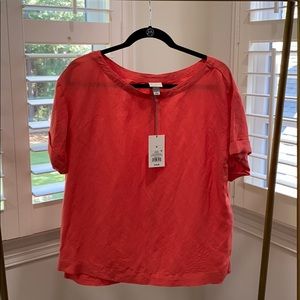Coral tee